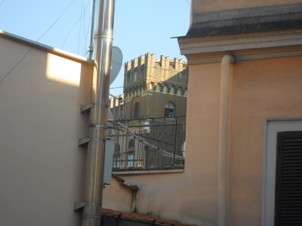 Ferienwohnung Una Notte Ai Musei Vaticani Rom Exterior foto